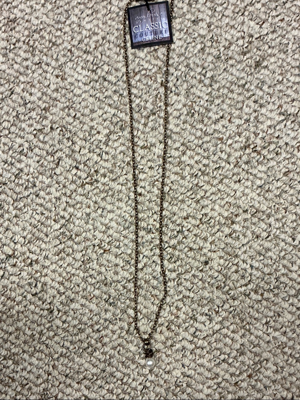 NWT. Gold-Tone Long Necklace with Pearl Pendant.